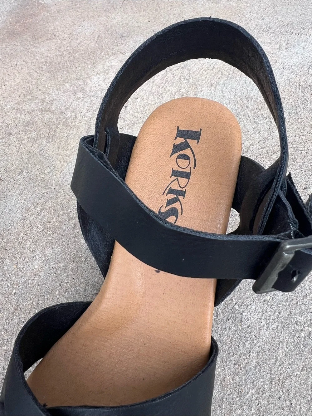 Korks Black Leather Woven Clog Platform Sandals